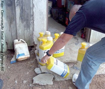 Polícia Federal apreende grandes quantidades de veneno contrabandeado em março
