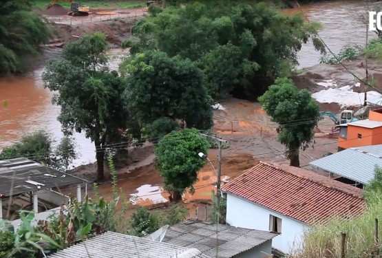 Lama da Samarco seque sem solução | Foto: reprodução