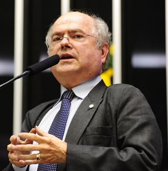 Alfredo Kaefer (PSDB-PR), o mais endividado e o campeão de emendas: em seu nome e de suas empresas, o parlamentar tem dívidas de R$ 57 milhões