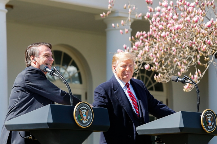 Bolsonaro e Trump durante coletiva no Rose Garden da Casa Branca, em Washington