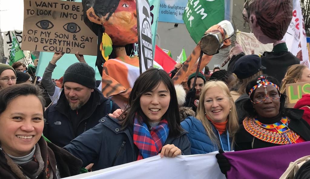 Ecofeministas na Europa em protesto por justiça climática