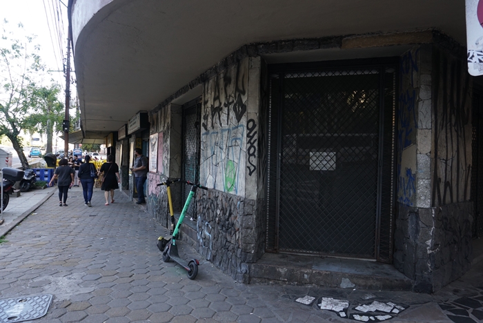 Imóvel localizado na esquina da avenida João Pessoa com a rua Avaí, no Centro Histórico, foi avaliado em mais de R$ 500 mil