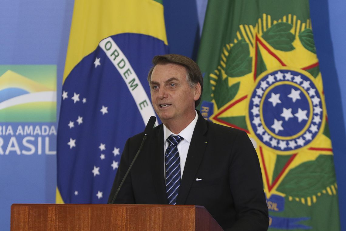 Bolsonaro reduz recursos para o bolsa família