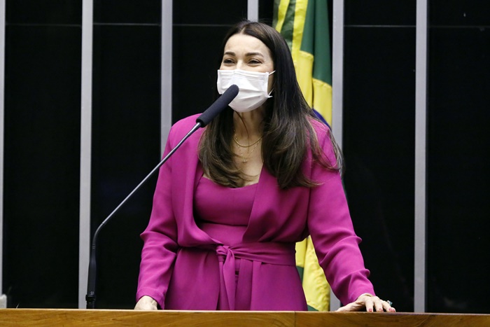 Laranjas: a deputada piauiense Margarete Coelho vê com desconfiança 5 mil candidaturas de mulheres