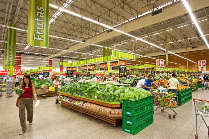 Supermercado Extra, da Rede Pão de Açúcar, que domina o varejo no país: de costas para as boas práticas corporativas
