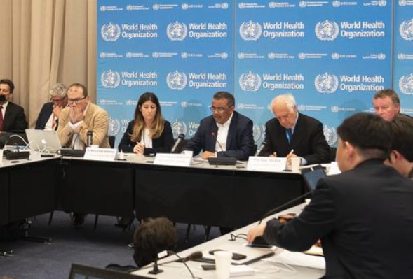 O diretor-geral da OMS, Tedros Adhanom Ghebreyesus teme que os riscos da variante estejam sendo minimizados
