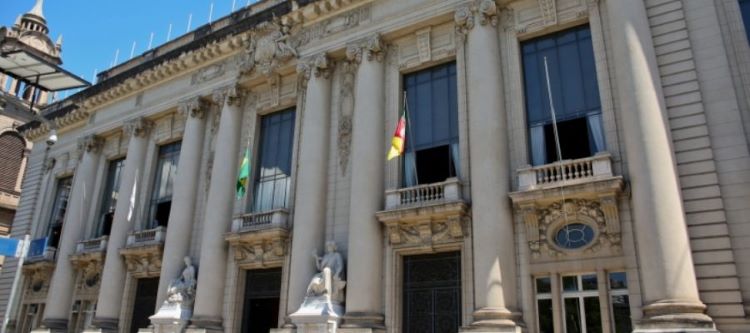 Adesão a Regime de Recuperação Fiscal transformará governador em capataz do Planalto