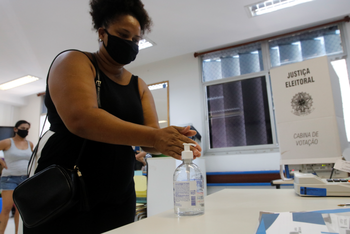 Uma breve história do acesso ao voto no Brasil