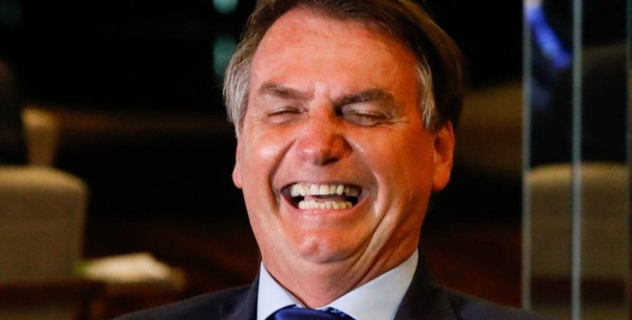 Pix de Bolsonaro rendeu R$ 17,5 milhões em seis meses