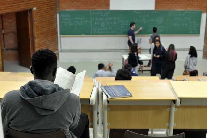 Segregação racial nas escolas brasileiras é similar às dos Estados Unidos