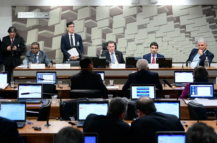 Senado aprova indicados por Lula à diretoria do Banco Central